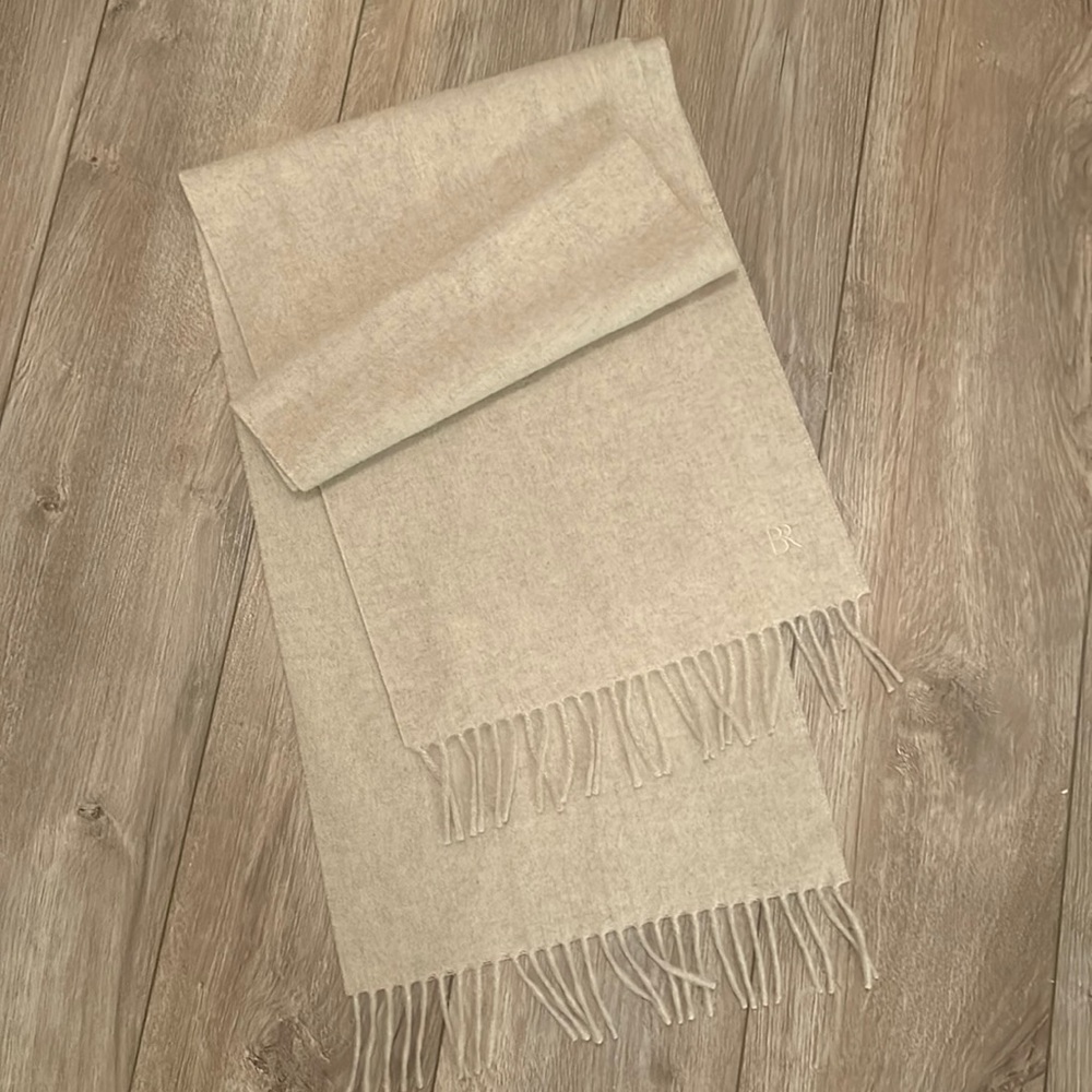 100% Cashmere Scarf 71 inches long Cream with grey hues